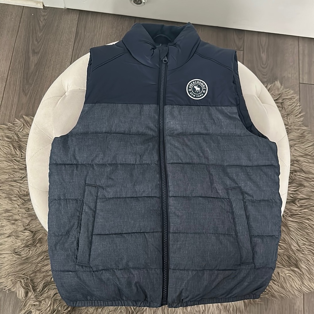 Abercrombie Kids - Boys Puffer Vest - Navy Blue - 13/14 - New without Tags